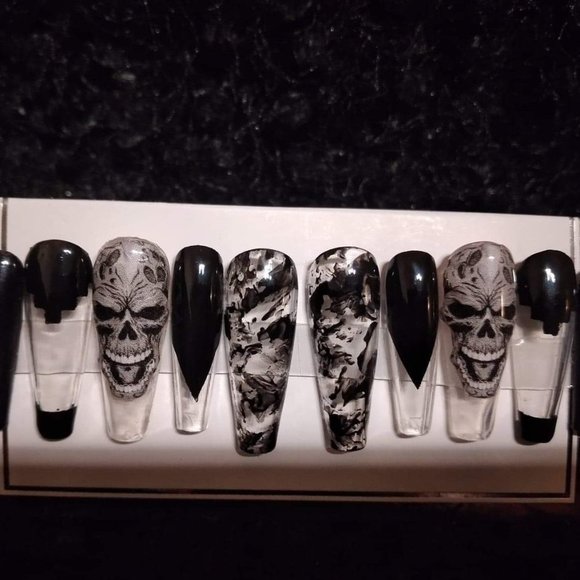Clear n blk skull with smoke effect witchy gothic luxury nails  pPN09 - Picture 2 of 3